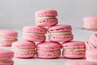 Lovely Pink Macarons