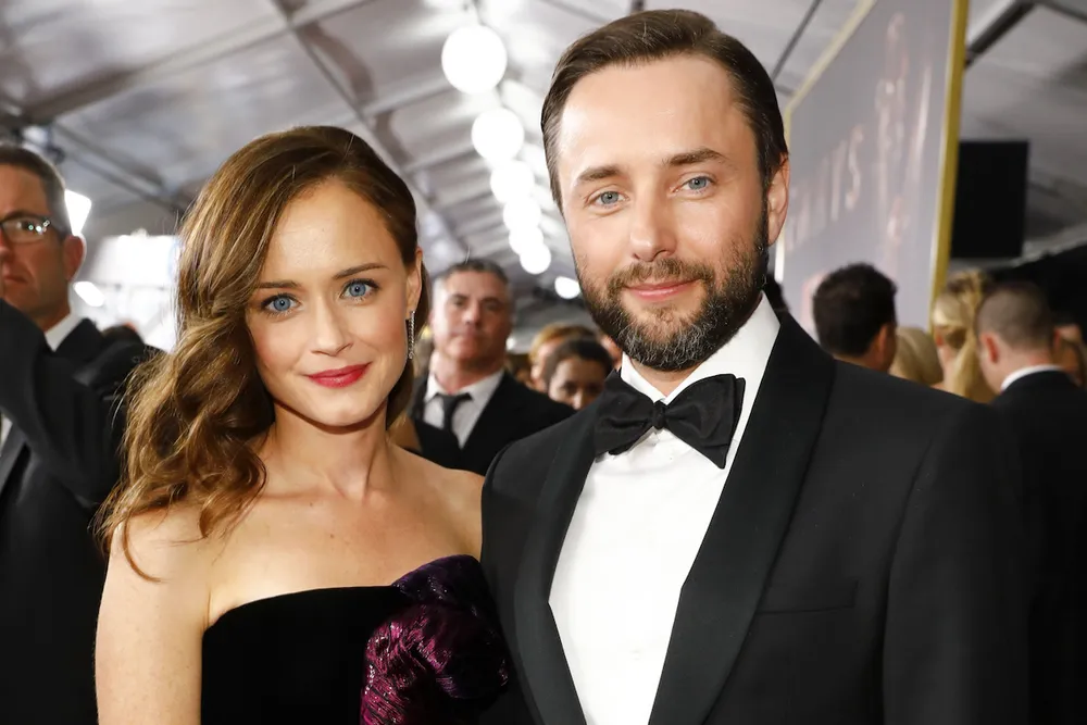 Vincent Kartheiser and Alexis Bledel